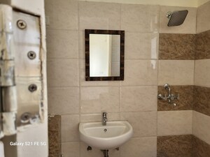 Bathroom in 2 BHK Apartment at Pioneer Park Phase 1, Sector 61 – for Sale