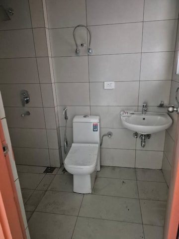 Bathroom in 3 BHK Apartment at Eldeco Live By The Greens, Sector 150 – for Sale