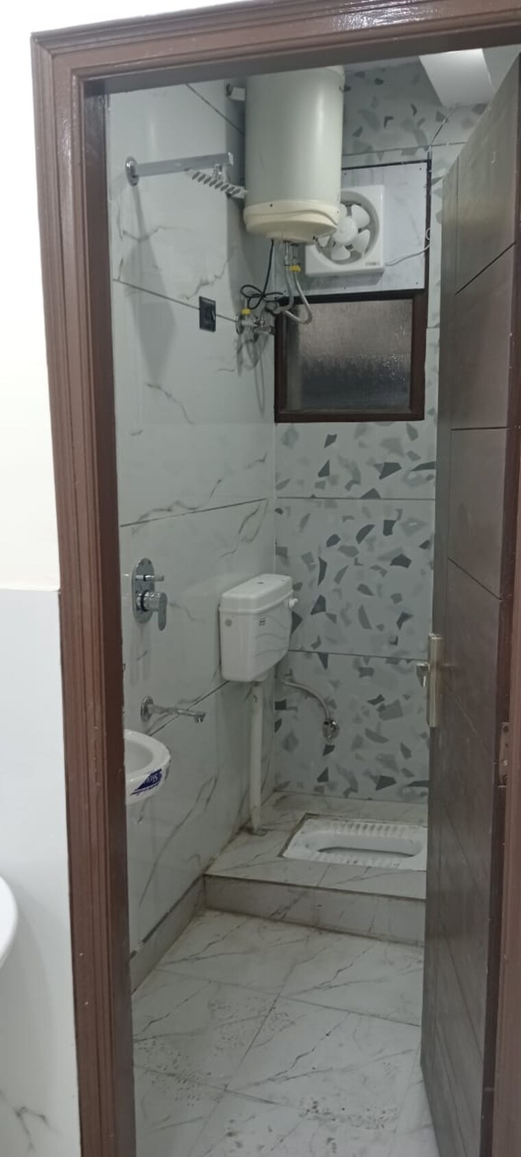 Attached Bathroom, govindpuri 1 Bedroom 500 Sq.Ft. Builder Floor In Govindpuri Delhi 8526180