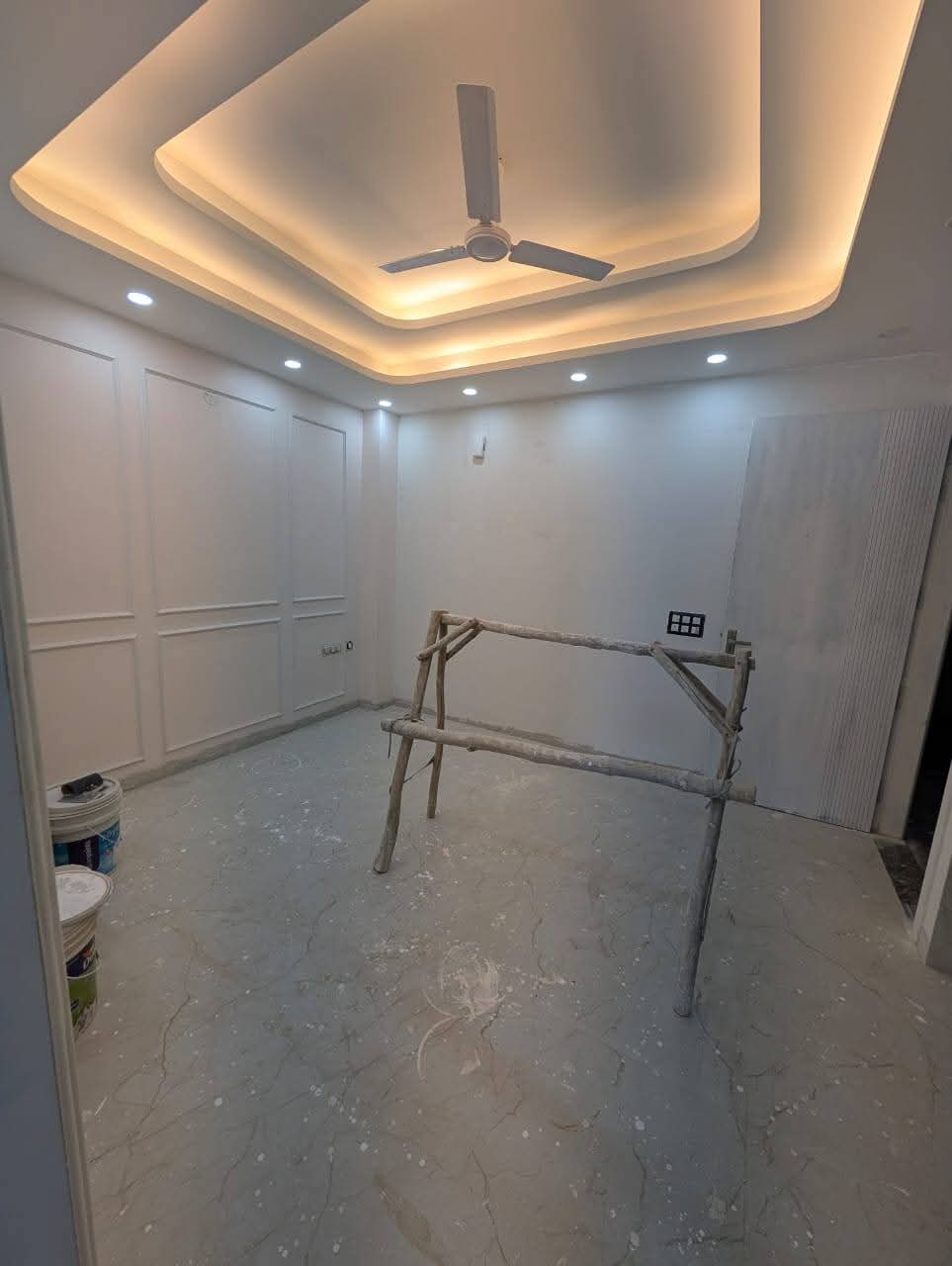 3 BHK + Servant Room Builder Floor For Sale in Sushant Lok 2