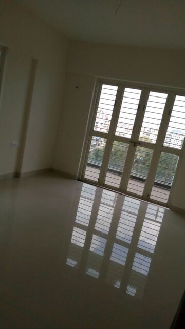 Living Room in 3 BHK Builder Floor at Mayur Complex Kothrud, Kothrud – for Sale