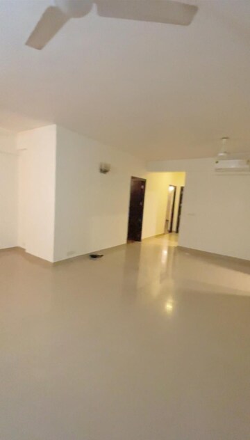 Building Lobby in 4 BHK Apartment at M3M Woodshire, Sector 107 – for Rent