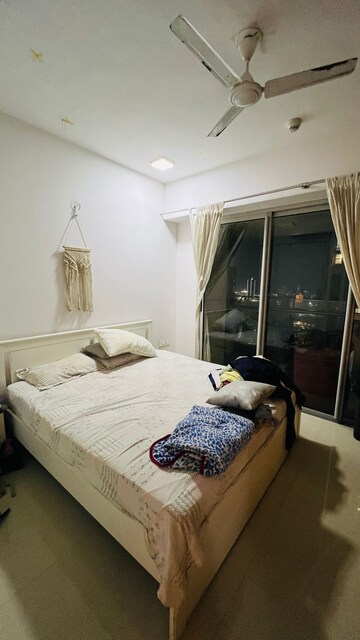 Room in 4 BHK Apartment at Lodha Venezia, Parel – for Rent