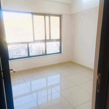 1 BHK Apartment For Sale in Shapoorji Pallonji Sarova, Kandivali East