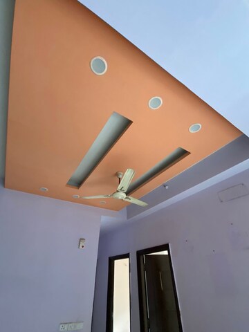 Room in 3 BHK Apartment at Panchsheel Pratistha, Sector 75 – for Rent