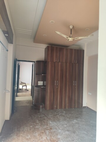 Room in 3 BHK Apartment at Panchsheel Pratistha, Sector 75 – for Rent