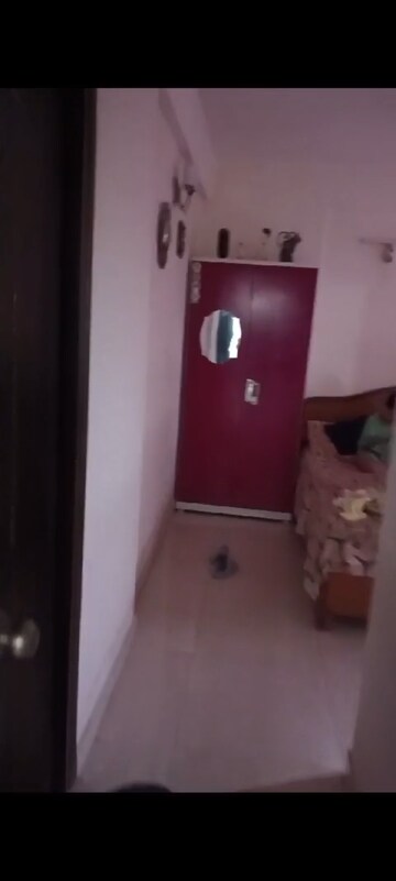Room in 2 BHK Apartment at Signature Global Orchard Avenue, Sector 93 – for Rent