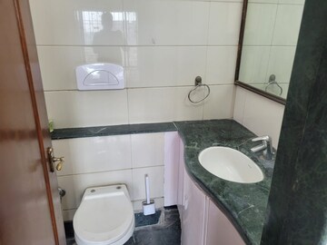 Attached Bathroom in 3 BHK Apartment at Chembur – for Rent