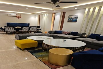 Living Room in 4 BHK Builder Floor at RBC II, Sushant Lok I – for Rent