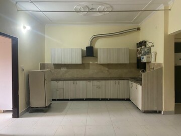 Kitchen in 3 BHK Builder Floor at JTPL Flora Designer Floors, Mohali Sector 115 – for Rent