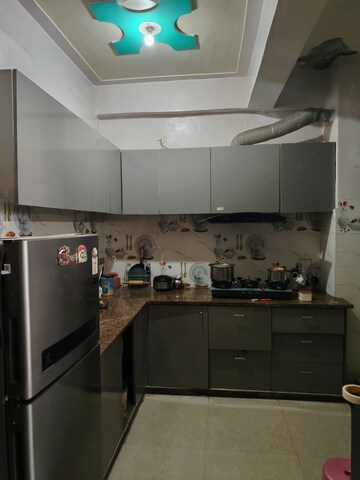 Kitchen in 2.5 BHK Builder Floor at Sector 2 – for Rent