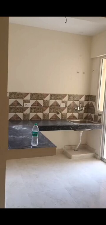 2 BHK Apartment For Rent in MRG The Balcony, Sector 93