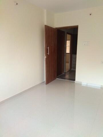 Room in 1 BHK Apartment at Panvelkar Estate 2, Badlapur East – for Rent