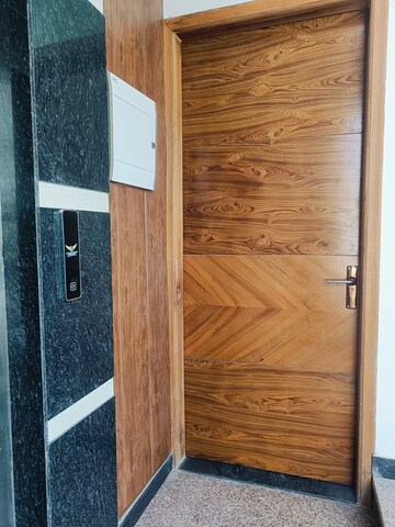 Room in 3 BHK Apartment at M3M Sky City, Sector 65 – for Rent