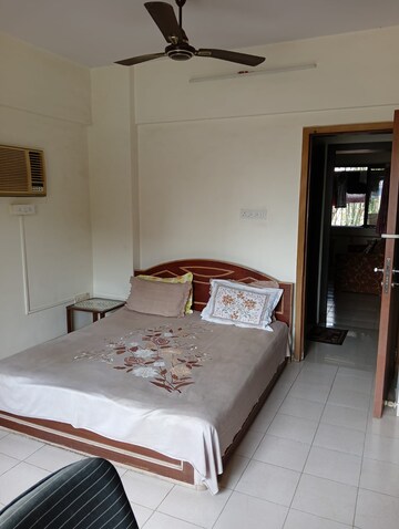 Master Bedroom in 3 BHK Apartment at Chembur – for Sale