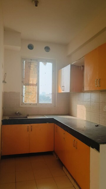 Kitchen in 3 BHK Apartment at BP Homes, Sector 85 – for Rent
