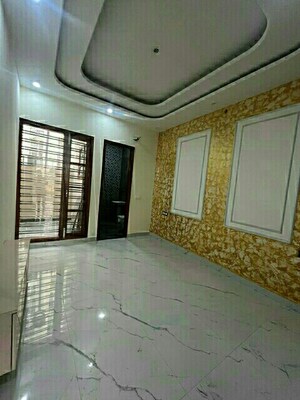 Room in 4 BHK Independent House at Kharar Road – for Sale