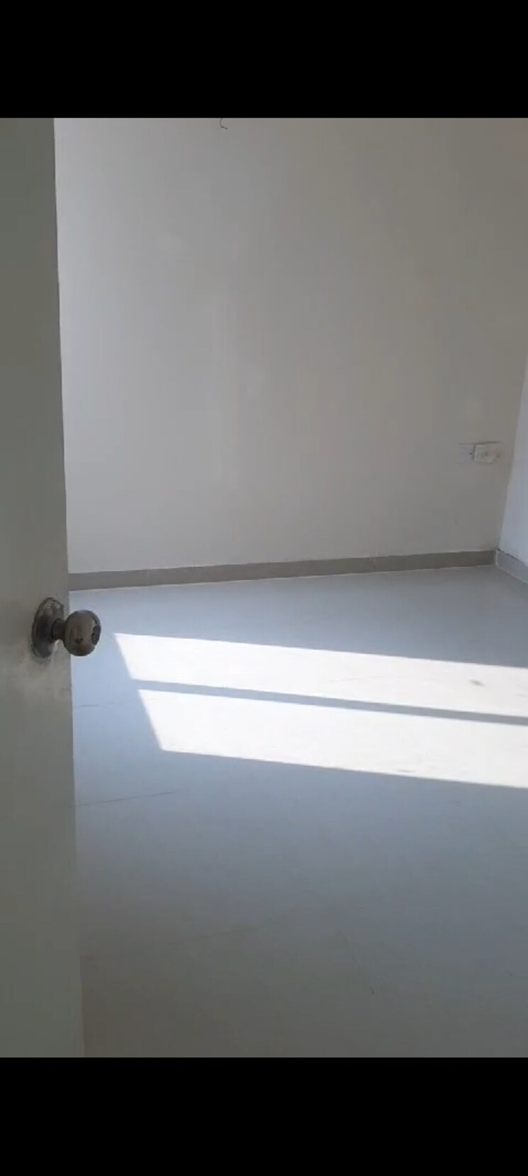 Room, shree-vardhman-green-court 2 Bedroom 690 Sq.Ft. Apartment In Sector 90 Gurgaon 8526871