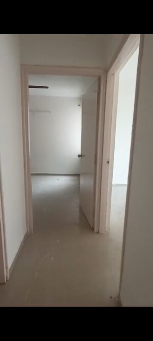  1 BHK Apartment at Shree Vardhman Green Court, Sector 90 – for Sale