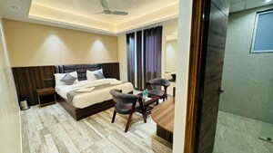 6+ BHK Independent House For Sale in Sector 50