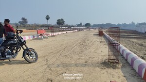   Plot at Kanpur Road – for Sale