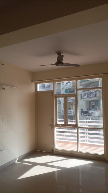 2 BHK Apartment For Sale in RAS Palm Residency, Sector 76
