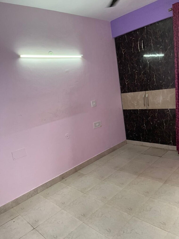 Room, mgi-gharaunda 3 Bedroom 1100 Sq.Ft. Apartment In Raj Nagar Extension Ghaziabad 8527053