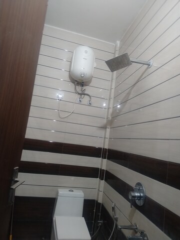 Attached Bathroom in 1 BHK Builder Floor at Sector 69 – for Rent