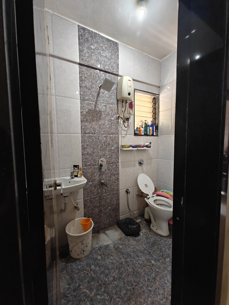 Bathroom, shree-ambika-heritage 2 Bedroom 1130 Sq.Ft. Apartment In Kharghar Navi Mumbai 8527040