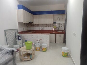 Kitchen in 1 BHK Builder Floor at Sector 69 – for Rent