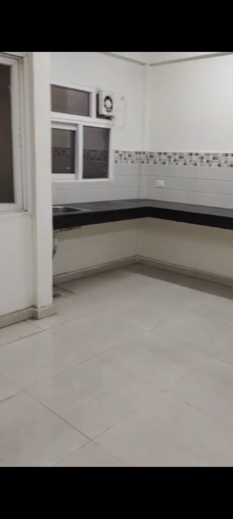 Kitchen, signature-global-orchard-avenue 2 Bedroom 591 Sq.Ft. Apartment In Sector 93 Gurgaon 8527090