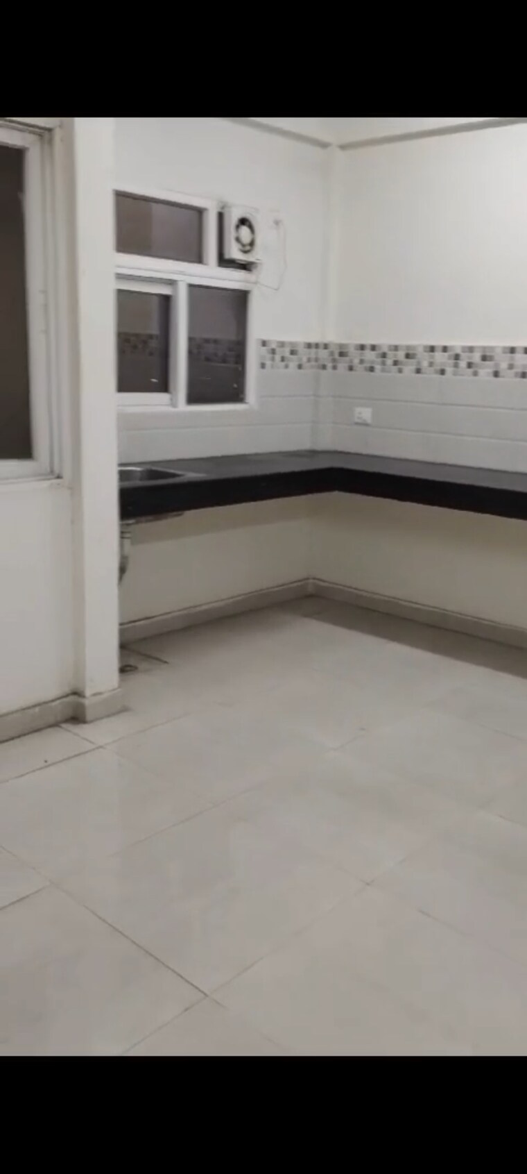 Kitchen, signature-global-orchard-avenue 2 Bedroom 591 Sq.Ft. Apartment In Sector 93 Gurgaon 8527090