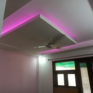 Room in 2.5 BHK Builder Floor at Ashok Nagar – for Rent