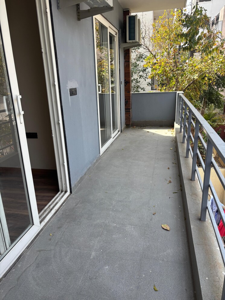 Balcony, ireo-uptown 4 Bedroom 2054 Sq.Ft. Apartment In Sector 66 Gurgaon 8527154