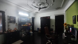 Living Room in 6+ BHK Independent House at RWA Apartments, Sector 31 – for Sale