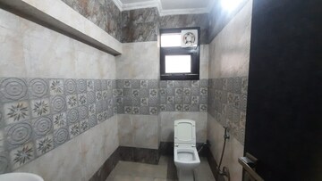 Bathroom in 6+ BHK Independent House at RWA Apartments, Sector 31 – for Sale