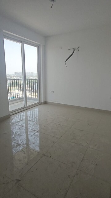 3 BHK Apartment For Sale in Shiv The Ozone Solitaire, Sector 87