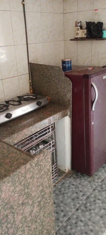 Kitchen in 1 BHK Apartment at Mahakali Model Town, Jogeshwari East – for Rent