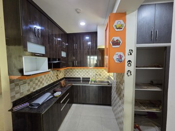 2 BHK Apartment For Rent in Gaur City 2 - 12th Avenue, Sector 16c Greater Noida