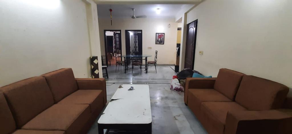 3 BHK 260 Sq.Yd. Builder Floor in Today Blossoms II