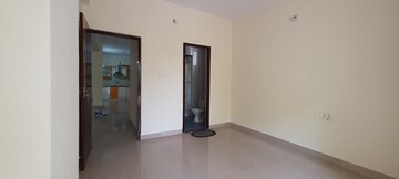 Room in 2 BHK Apartment at Whitefield – for Rent