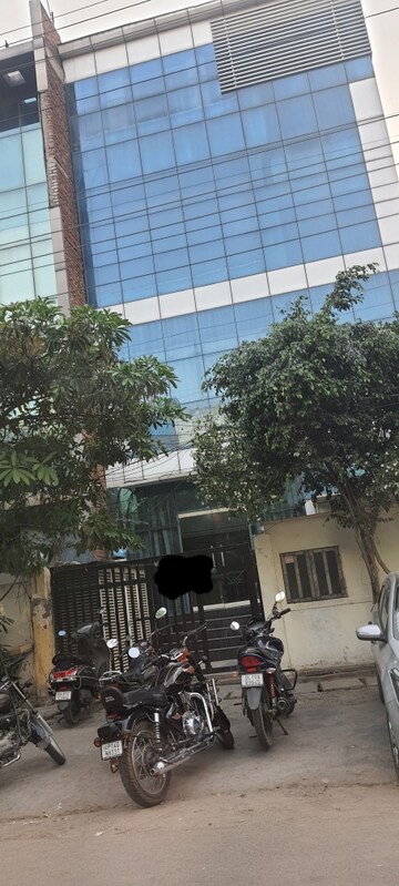  Office Space For Sale in Sector 63
