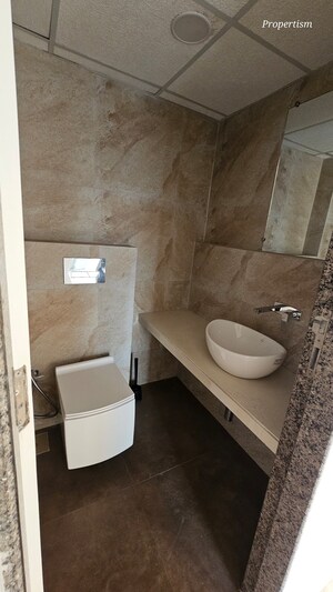 Bathroom in 3 BHK Apartment at Kanakia Silicon Valley, Powai – for Sale