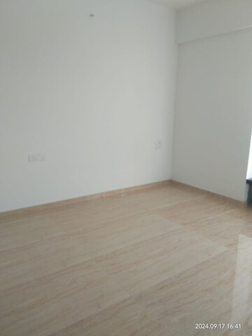 Room in 2 BHK Apartment at VTP Belair E And F Building, Mahalunge – for Rent