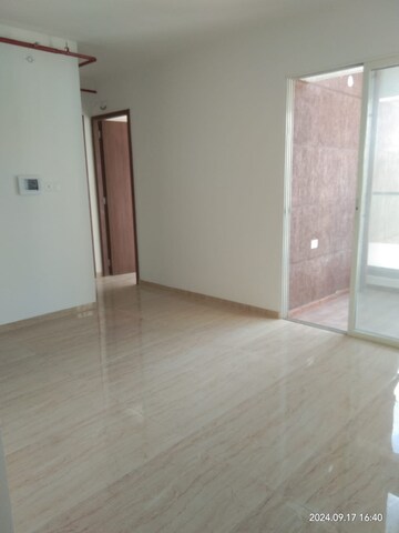 Room in 2 BHK Apartment at VTP Belair E And F Building, Mahalunge – for Rent