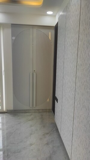  2 BHK Builder Floor at Dwarka Mor – for Sale