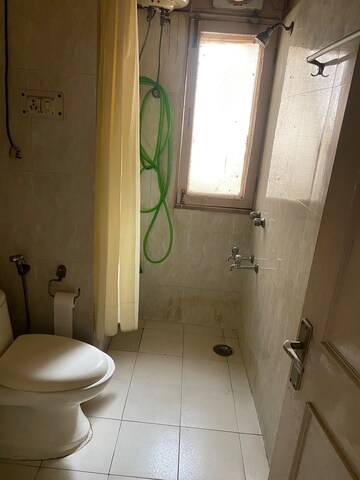 Attached Bathroom in 3 BHK Apartment at DLF Silver Oaks, Sector 26 – for Rent