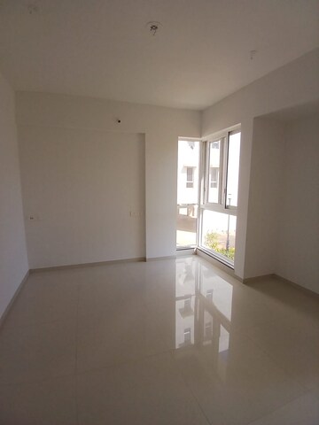 Room in 3 BHK Villa at K Raheja Viva Villa, Pirangut – for Rent