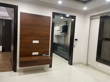 Room in 6+ BHK Independent House at Sector 55 – for Sale