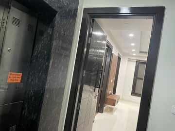  6+ BHK Independent House at Sector 55 – for Sale